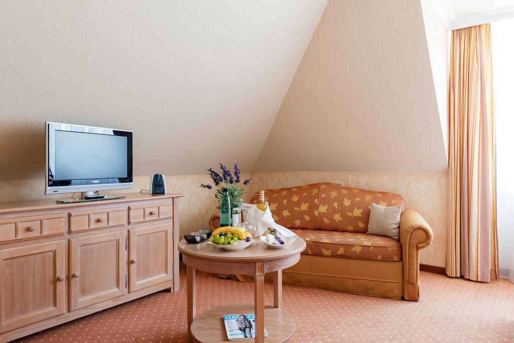 Hotel Landhaus Haffkrug Scharbeutz Exteriör bild